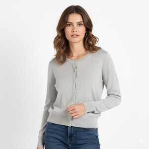 Banana Republic Silk Cashmere Light Gray Button Up Cardigan Women’s MD